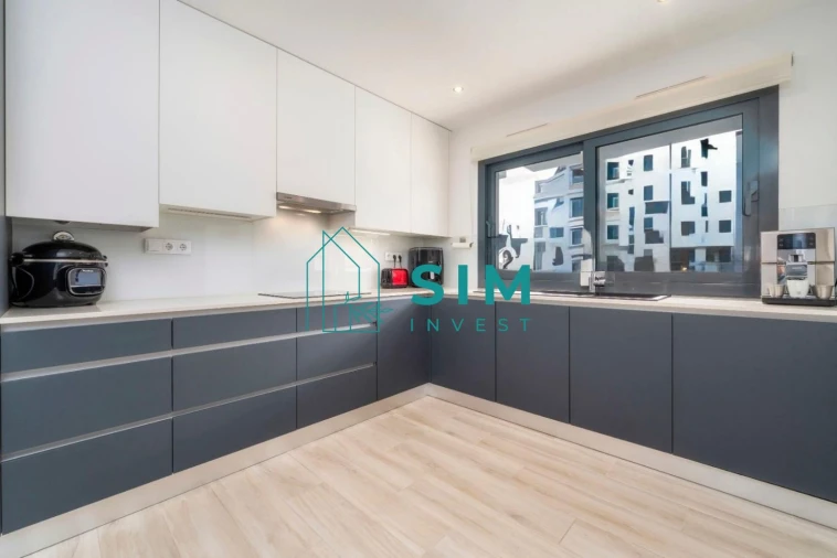 Moradia T4 para Venda em Tavira (Santa Maria e Santiago) Foto 9