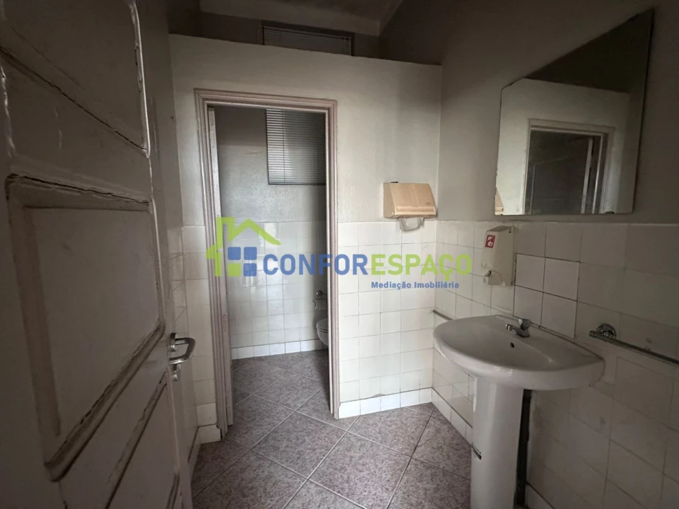 Moradia T3 para Venda em Escalos de Cima e Lousa Foto 7