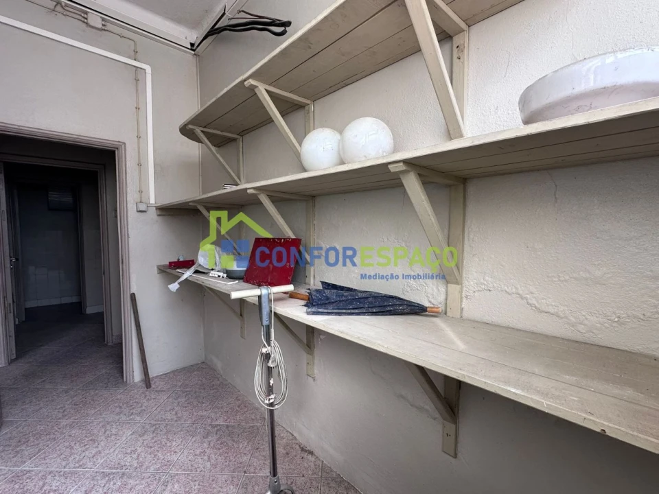 Moradia T3 para Venda em Escalos de Cima e Lousa Foto 9