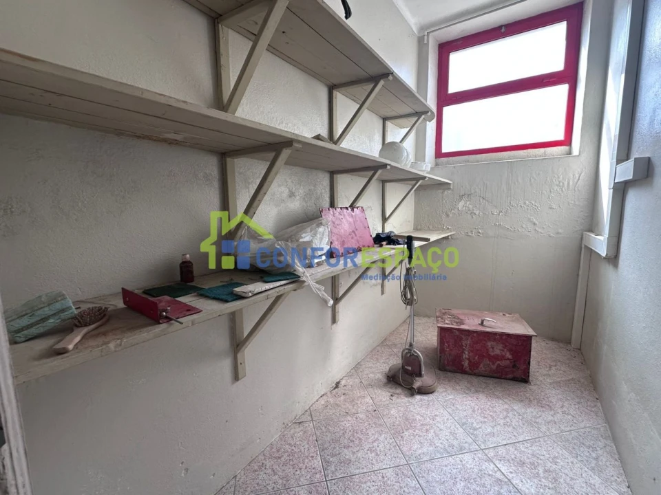 Moradia T3 para Venda em Escalos de Cima e Lousa Foto 29