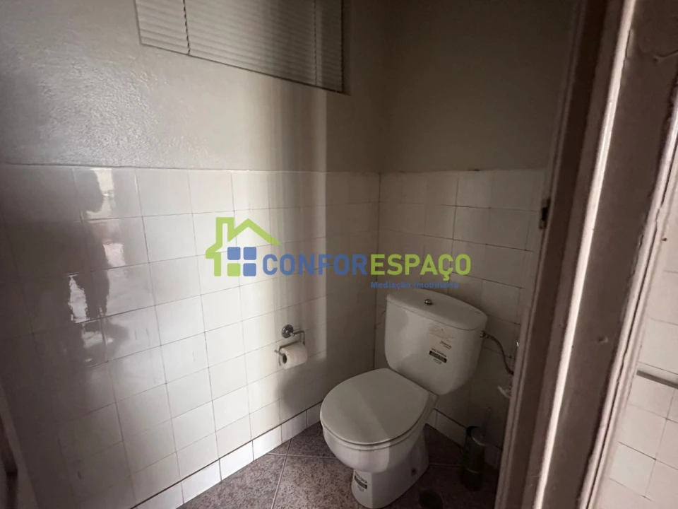 Moradia T3 para Venda em Escalos de Cima e Lousa Foto 13