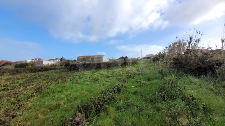 Terreno para Venda em Usseira Foto 5