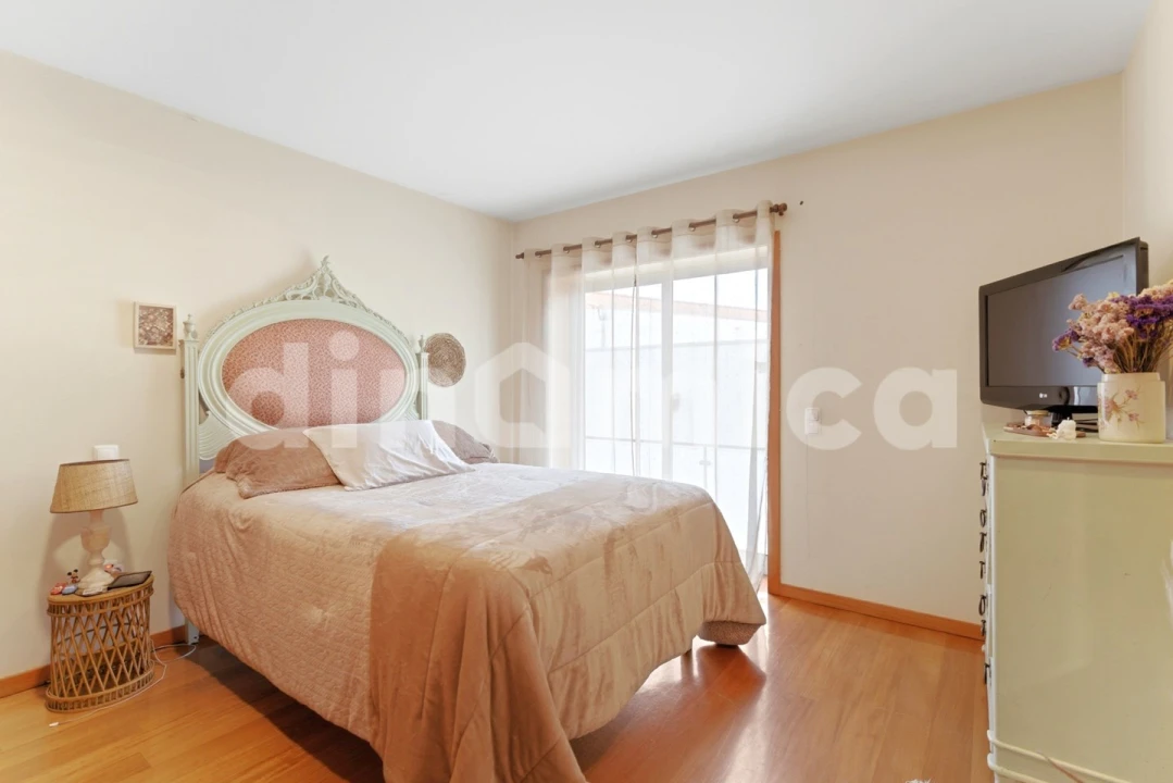 Apartamento T3 para Venda em Seide Foto 17