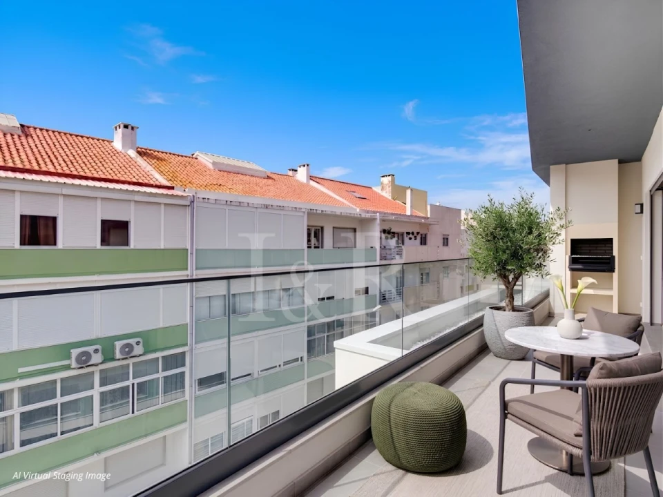 Apartamento T4 para Venda em Almada, Cova da Piedade, Pragal e Cacilhas Foto 1