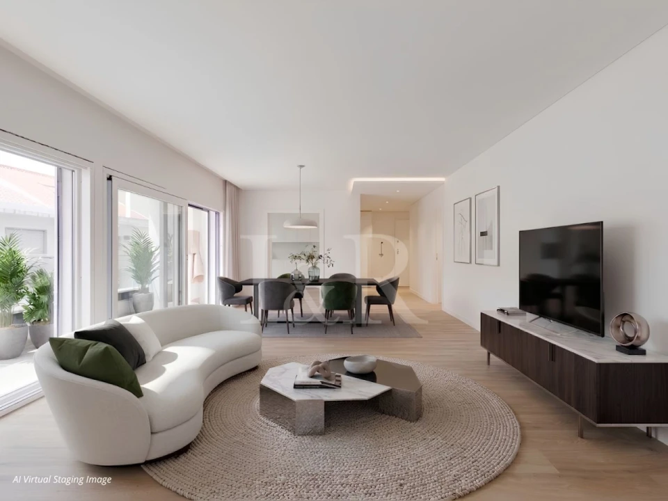 Apartamento T4 para Venda em Almada, Cova da Piedade, Pragal e Cacilhas Foto 3