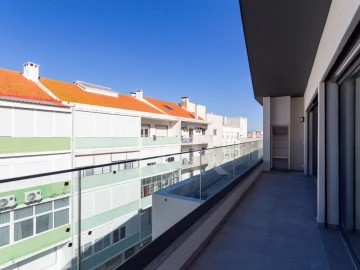 Apartamento T4 para Venda em Almada, Cova da Piedade, Pragal e Cacilhas