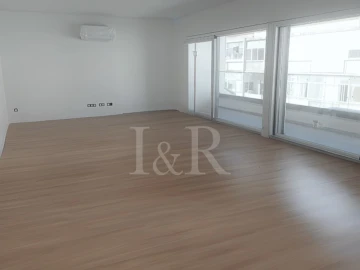 Apartamento T4 para Venda em Almada, Cova da Piedade, Pragal e Cacilhas