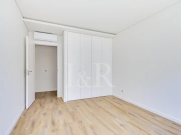 Apartamento T4 para Venda em Almada, Cova da Piedade, Pragal e Cacilhas