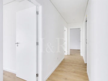 Apartamento T4 para Venda em Almada, Cova da Piedade, Pragal e Cacilhas