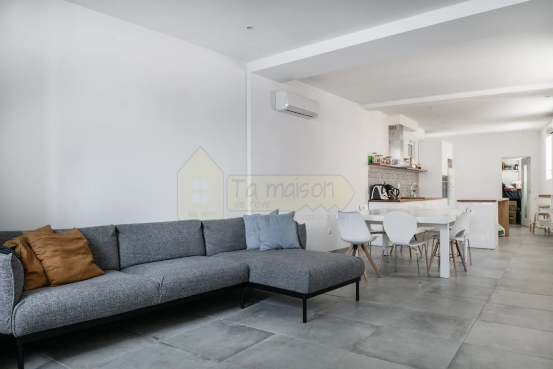 Moradia T4 para Venda em Loule (São Clemente) Foto 11