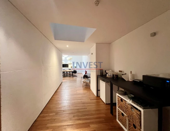 Loja para Arrendamento em Cedofeita, Santo Ildefonso, Sé, Miragaia, São Nicolau e Vitória Foto 3