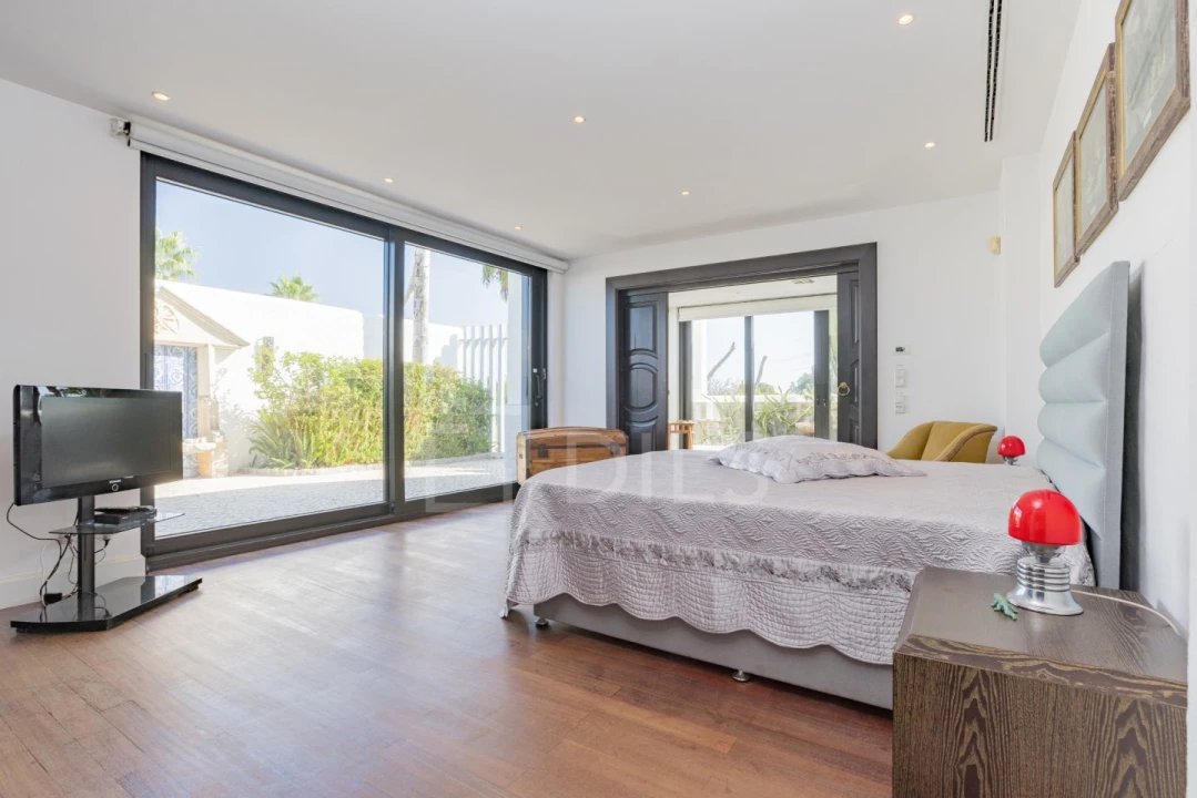 Quinta T6 para Venda em Luz de Tavira e Santo Estêvão Foto 22