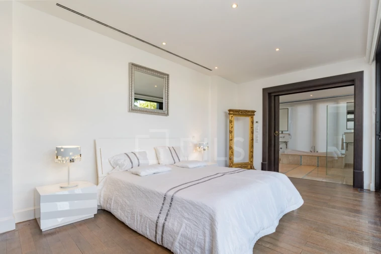 Quinta T6 para Venda em Luz de Tavira e Santo Estêvão Foto 34