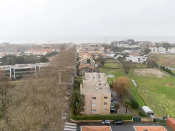 Apartamento T3 para Venda em Aldoar, Foz do Douro e Nevogilde