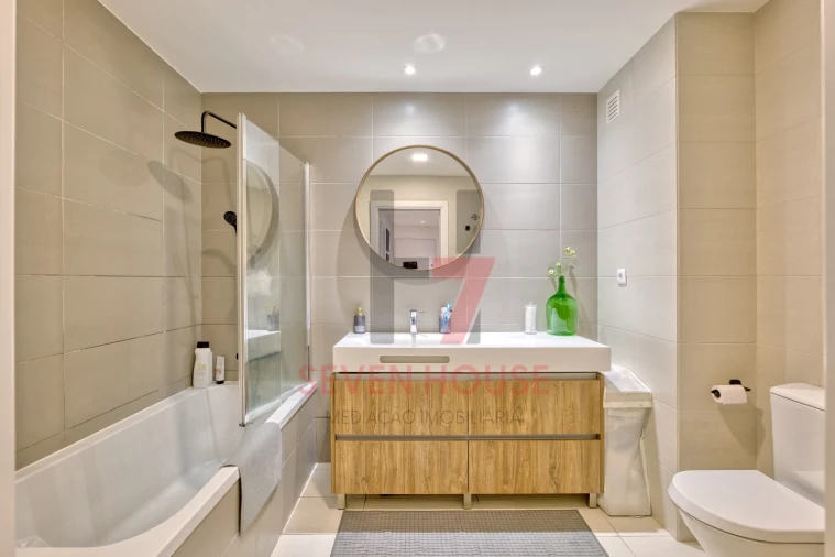 Apartamento T2 para Venda em Camarate, Unhos e Apelação Foto 13