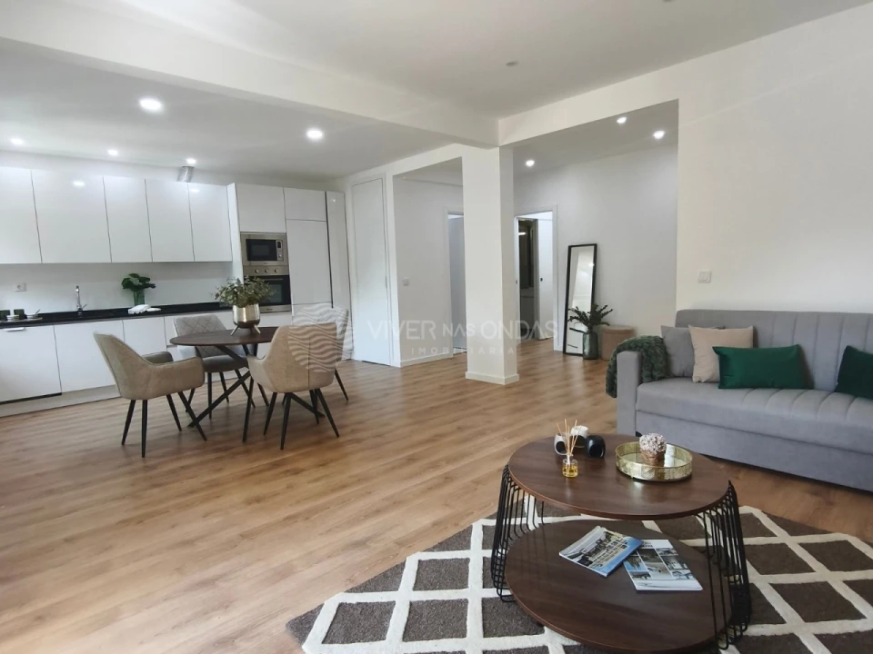 Apartamento T3 para Venda em Benfica Foto 6