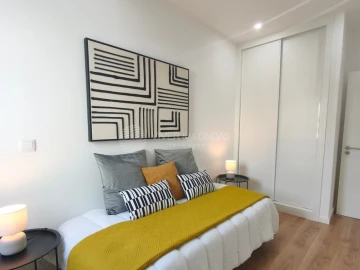 Apartamento T3 para Venda em Benfica