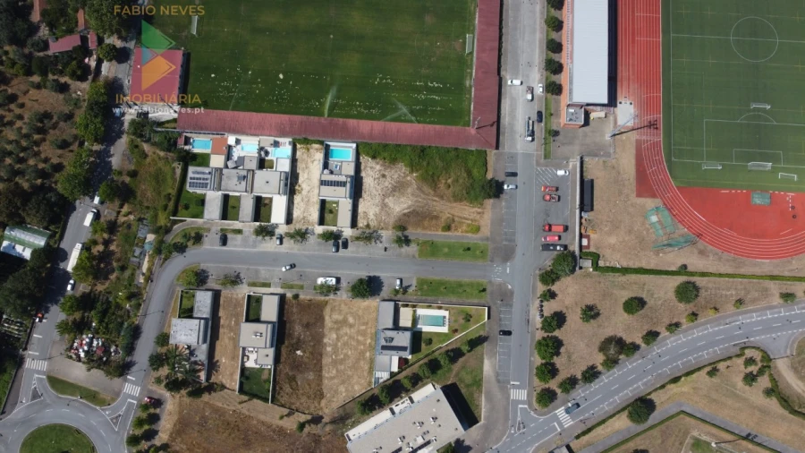 Terreno para Venda em Arcos de Valdevez (São Paio) e Giela Foto 9