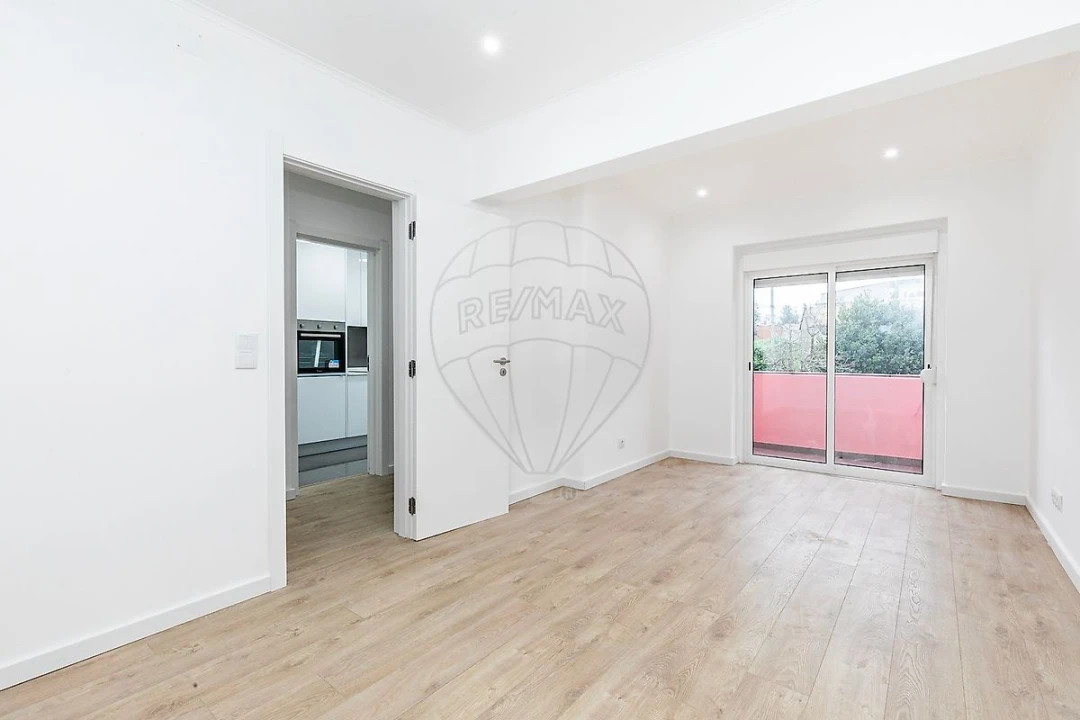 Apartamento T3 para Venda em Encosta do Sol Foto 5