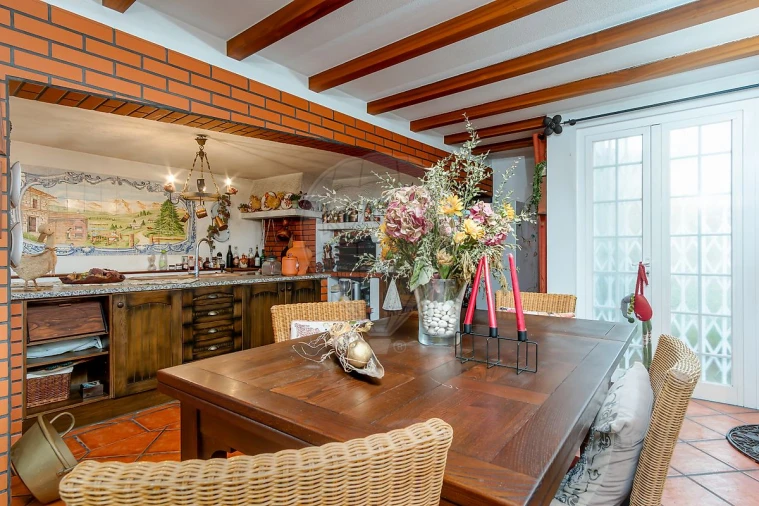 Moradia T4 para Venda em Amora Foto 6