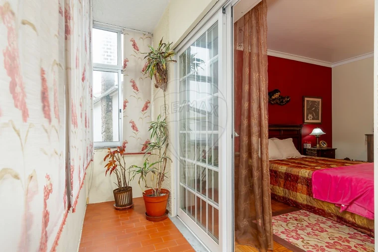 Moradia T4 para Venda em Amora Foto 23