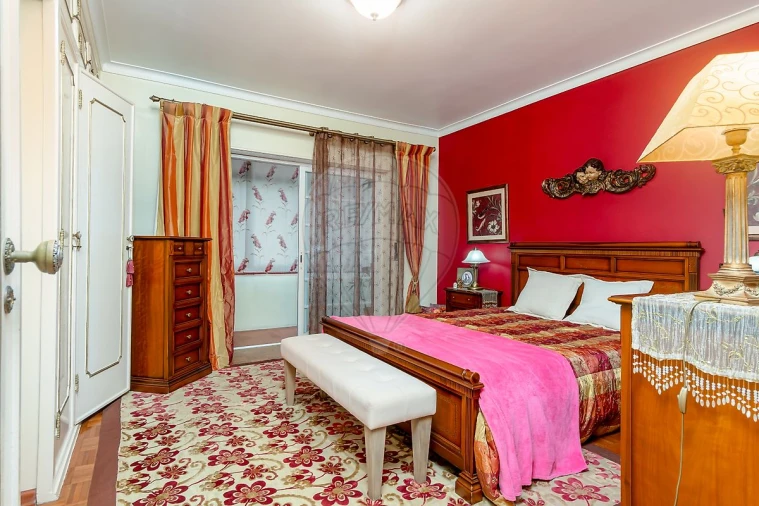 Moradia T4 para Venda em Amora Foto 24