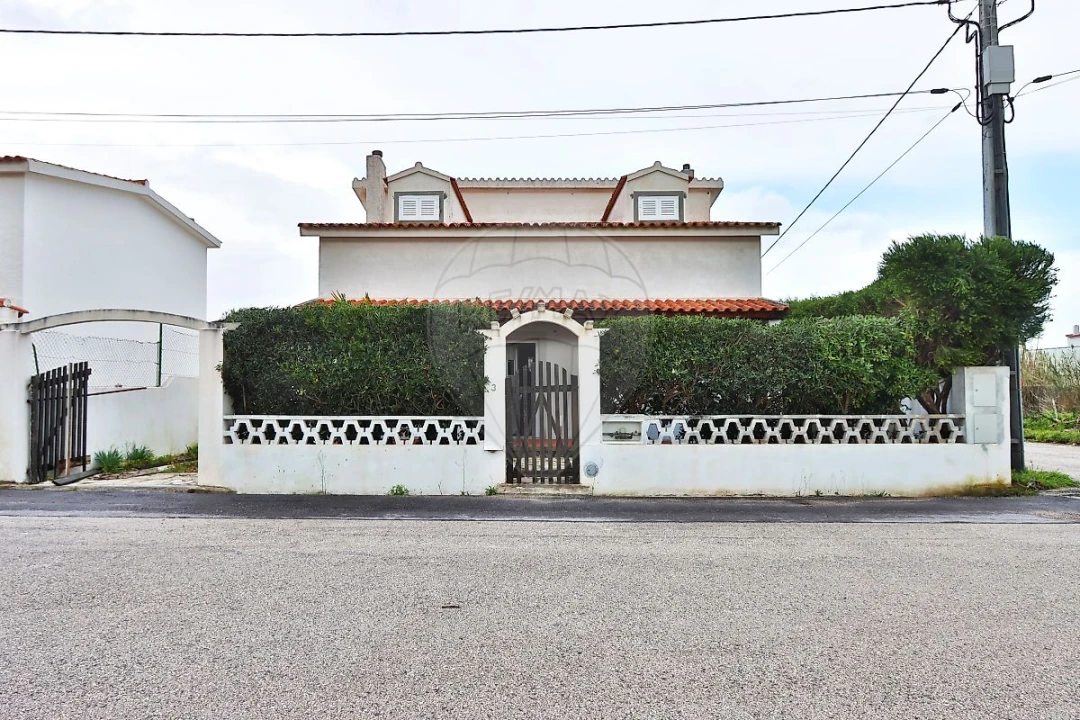 Moradia T4 para Venda em Silveira Foto 15