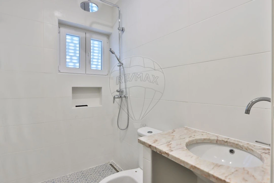 Moradia T4 para Venda em Silveira Foto 28