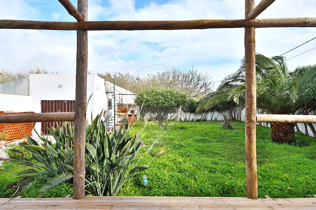 Moradia T4 para Venda em Silveira Foto 19