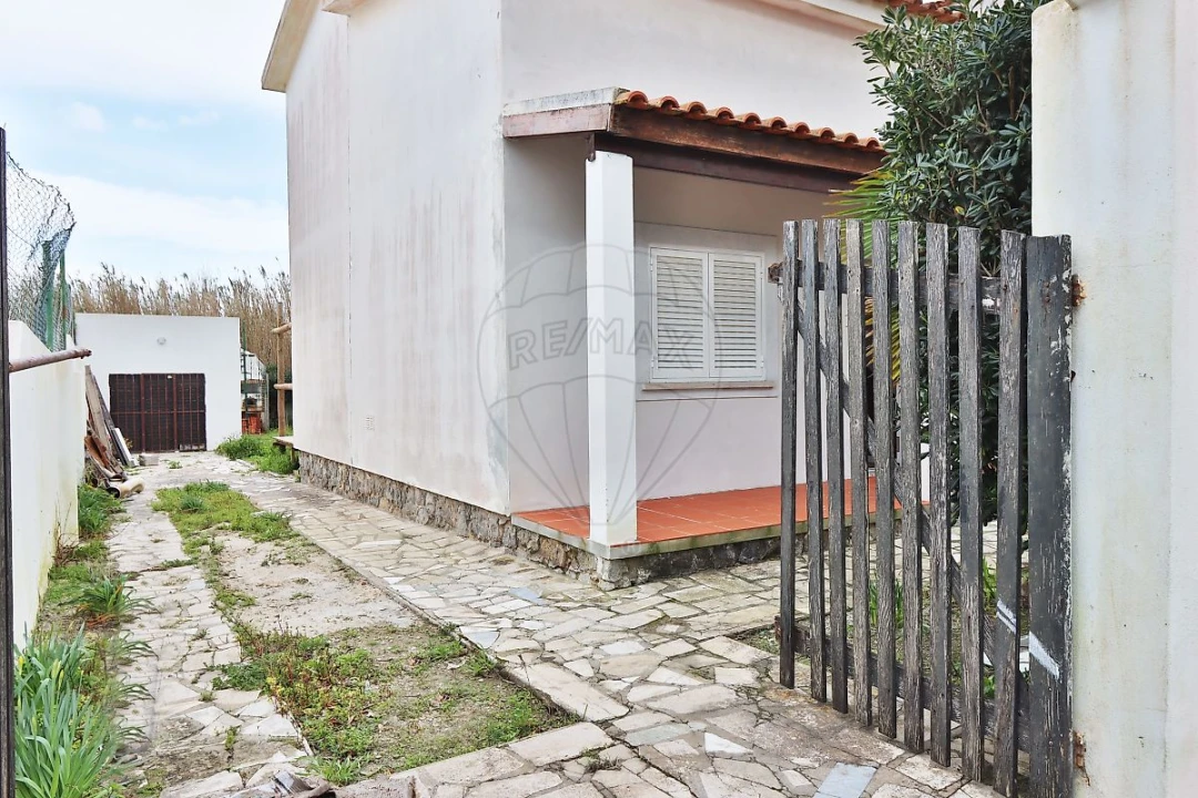 Moradia T4 para Venda em Silveira Foto 17