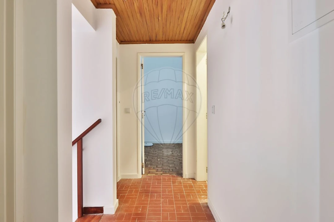 Moradia T4 para Venda em Silveira Foto 20