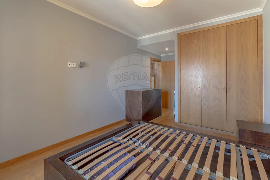 Apartamento T2 para Arrendamento em Mafamude e Vilar do Paraíso Foto 19