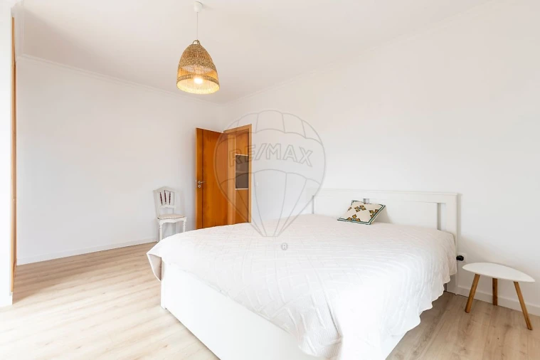 Apartamento T2 para Venda em Silveira Foto 16