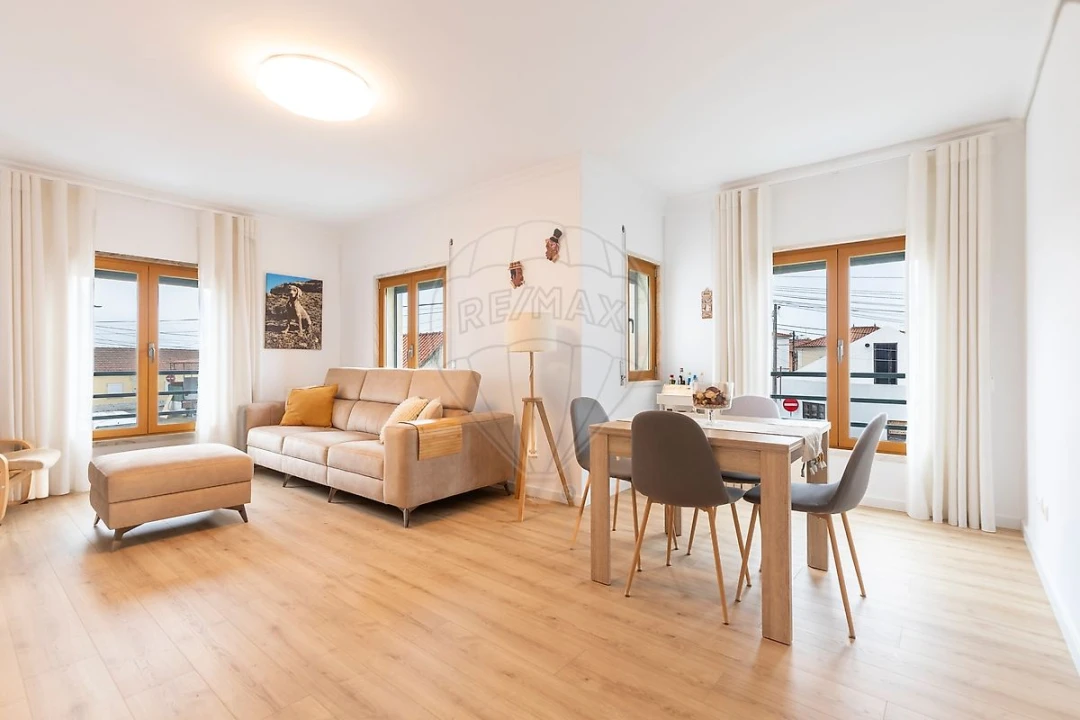 Apartamento T2 para Venda em Silveira Foto 7