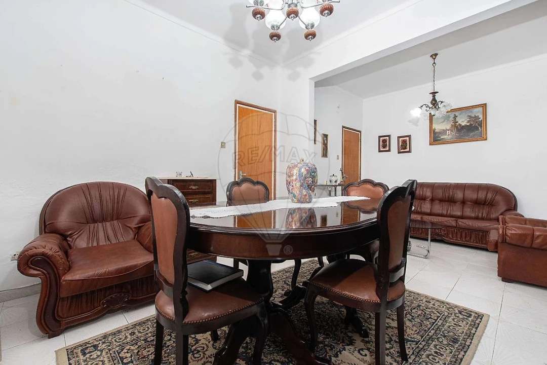 Apartamento T2 para Venda em Vialonga Foto 14