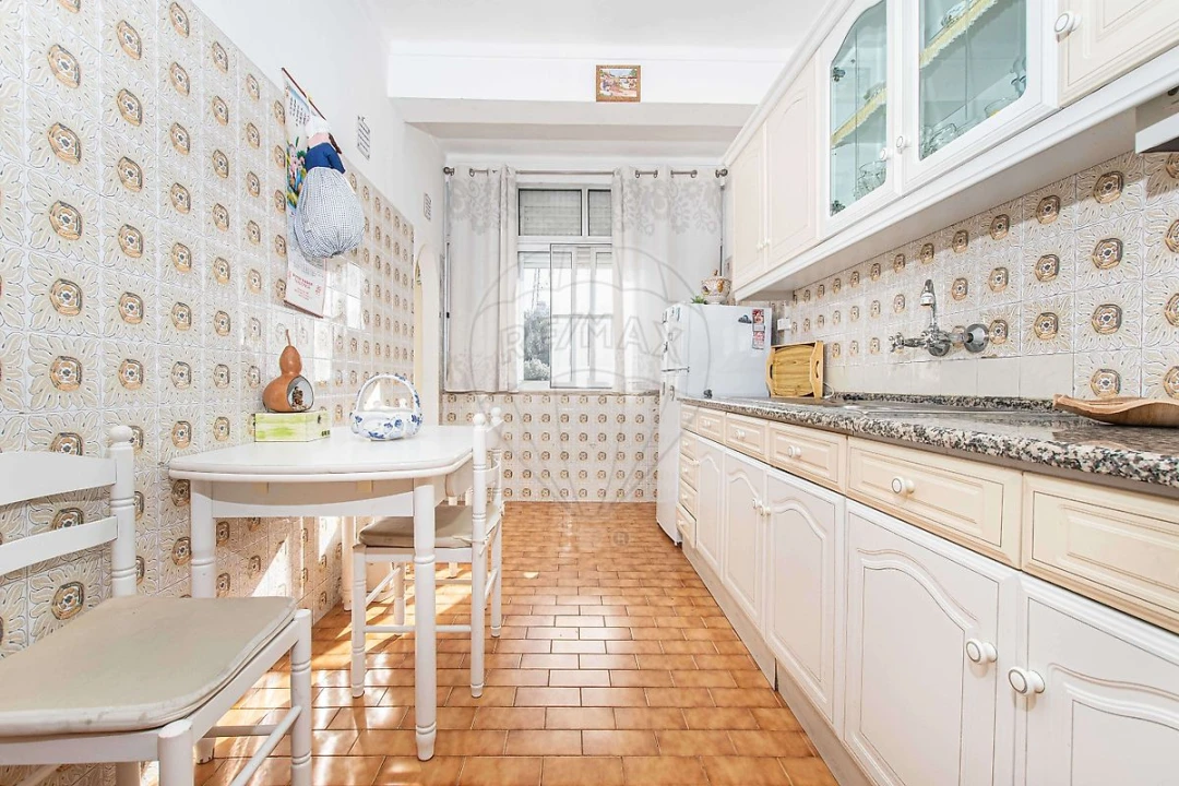 Apartamento T2 para Venda em Vialonga Foto 16