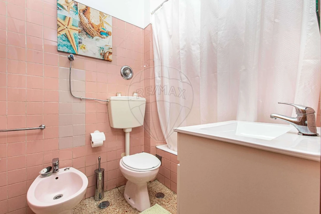 Apartamento T2 para Venda em Vialonga Foto 5