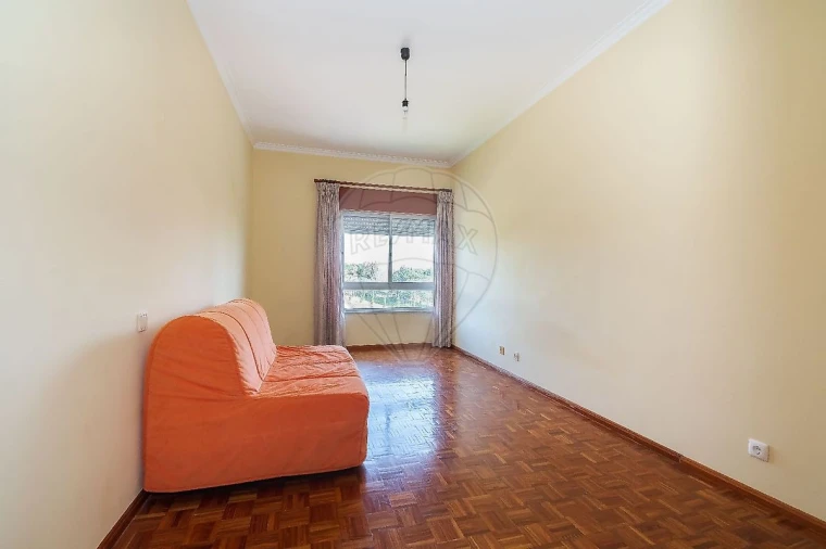 Apartamento T2 para Arrendamento em Póvoa de Santa Iria e Forte da Casa Foto 15