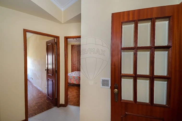 Apartamento T2 para Arrendamento em Póvoa de Santa Iria e Forte da Casa Foto 12