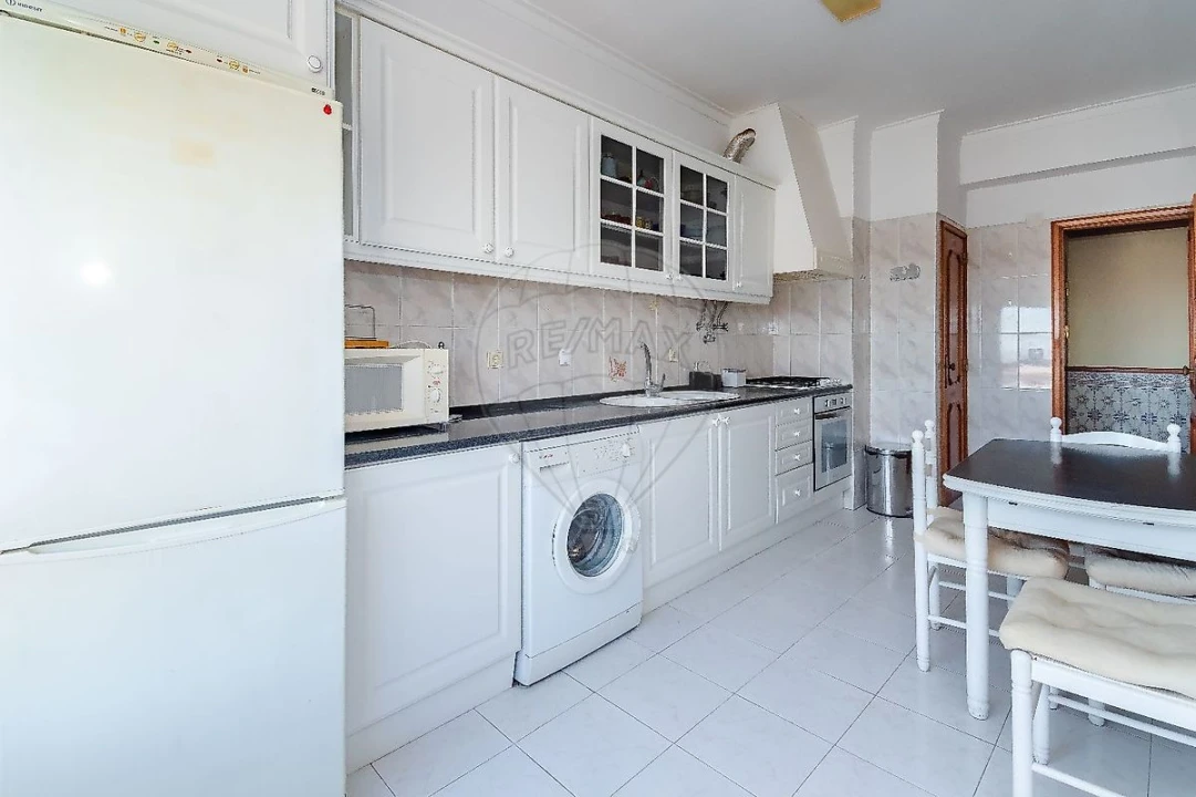 Apartamento T2 para Arrendamento em Póvoa de Santa Iria e Forte da Casa Foto 6