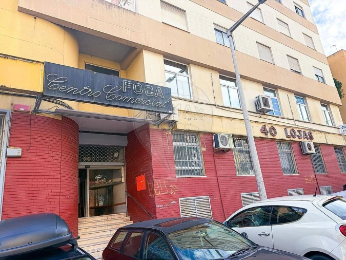 Loja para Venda em Póvoa de Santa Iria e Forte da Casa Foto 6