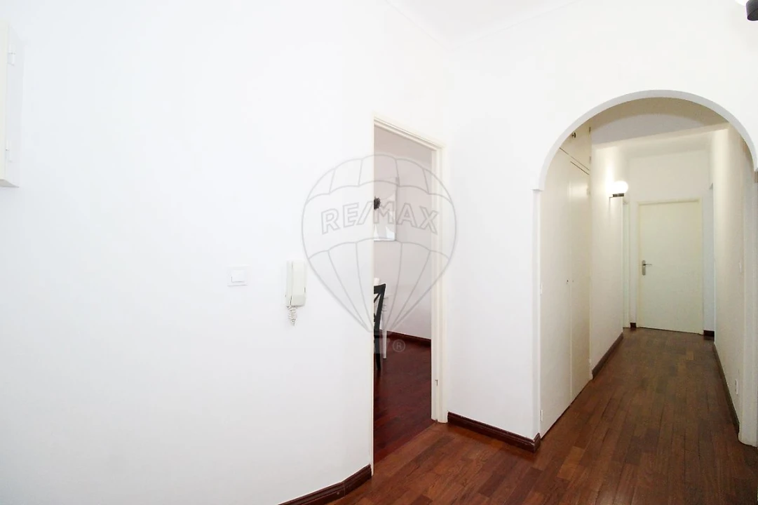 Apartamento T4 para Arrendamento em Póvoa de Santo Adrião e Olival Basto Foto 24