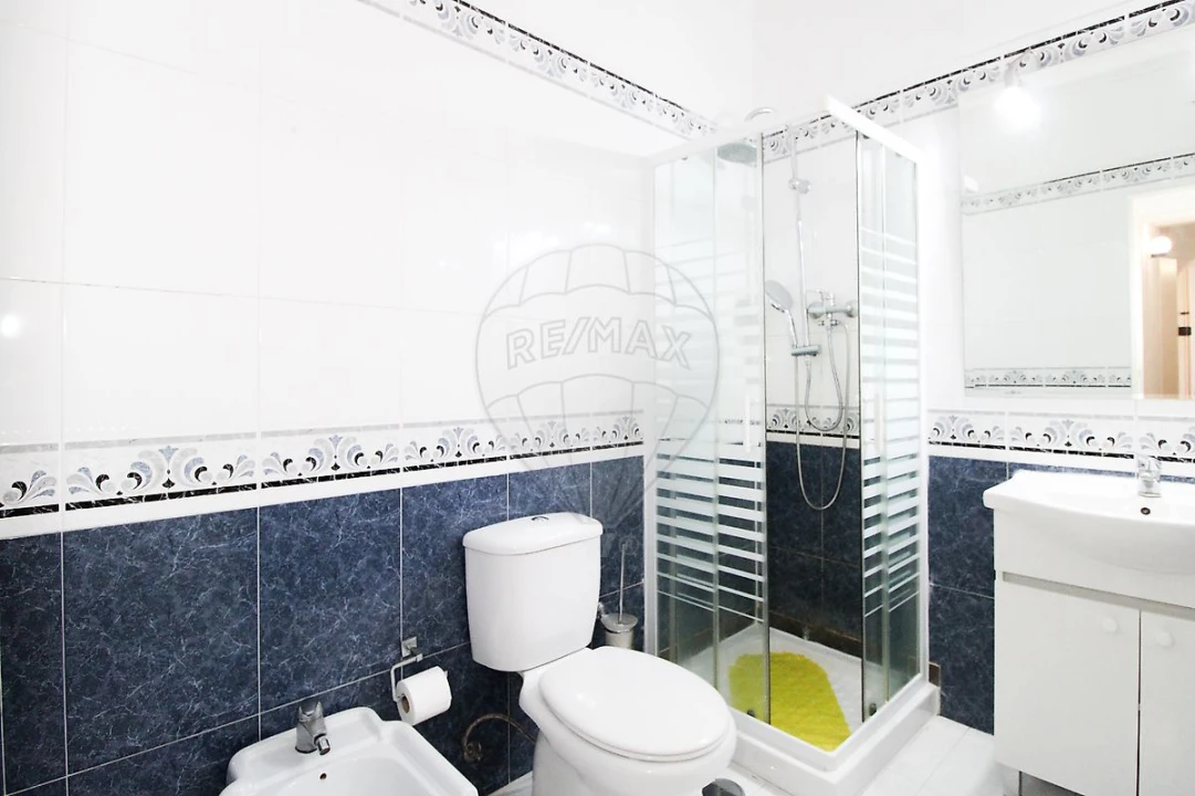 Apartamento T4 para Arrendamento em Póvoa de Santo Adrião e Olival Basto Foto 11