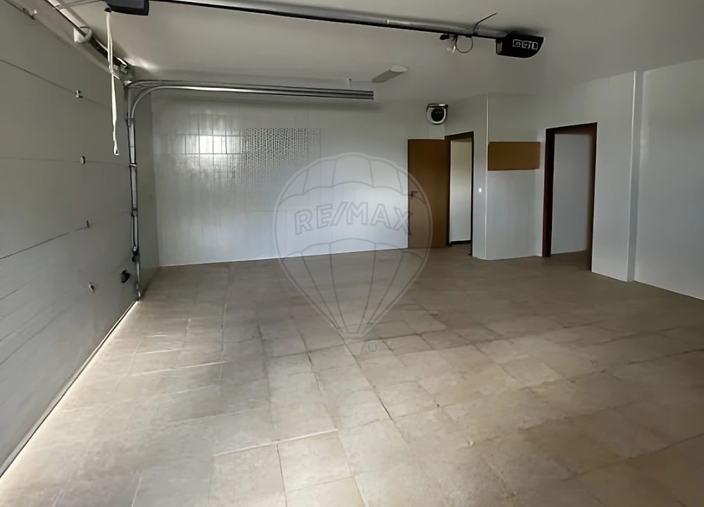 Moradia T4 para Venda em Valongo Foto 20