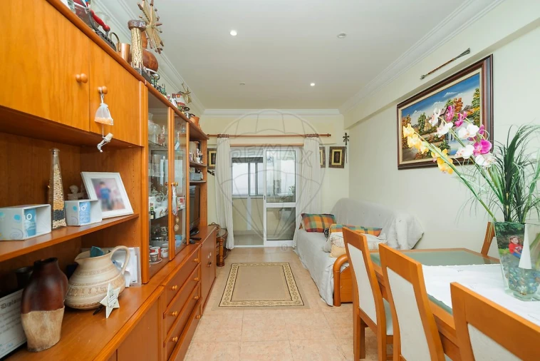 Apartamento T3 para Venda em Santa Iria de Azoia, São João da Talha e Bobadela Foto 2