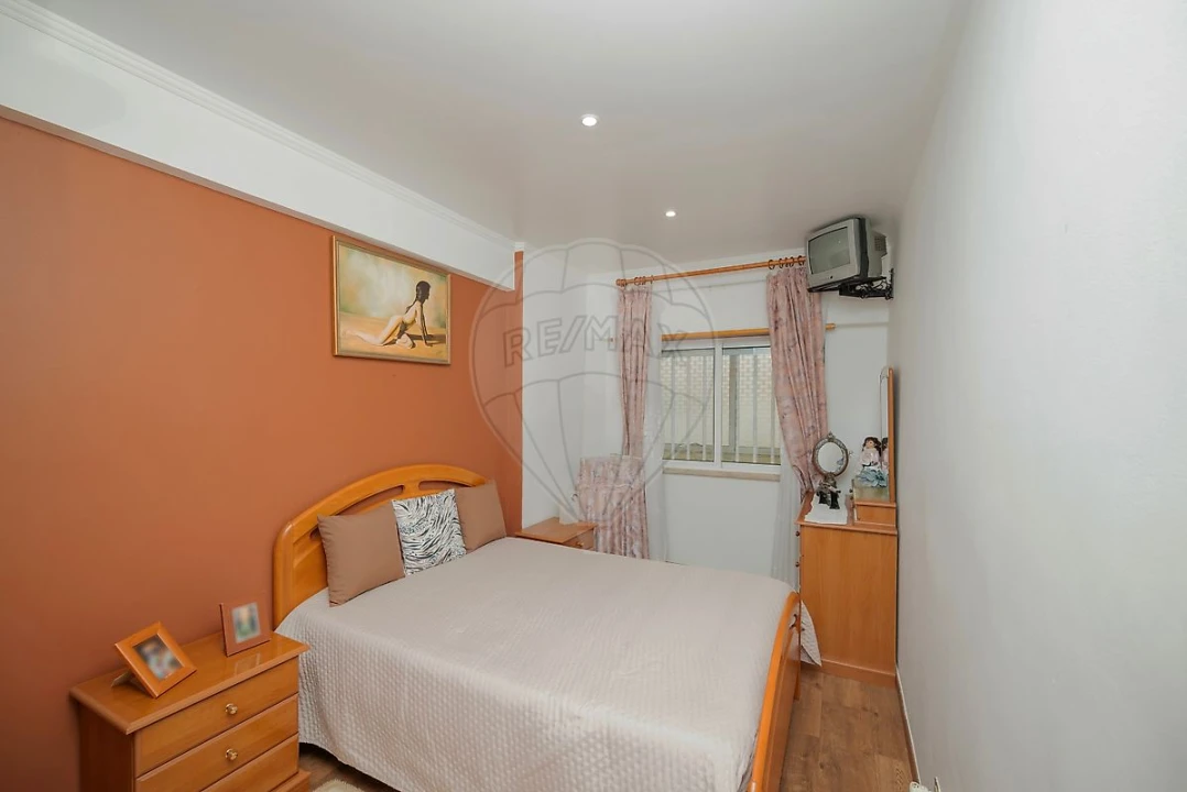 Apartamento T3 para Venda em Santa Iria de Azoia, São João da Talha e Bobadela Foto 29