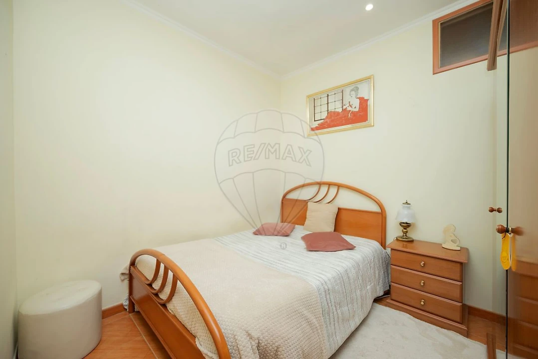 Apartamento T3 para Venda em Santa Iria de Azoia, São João da Talha e Bobadela Foto 5