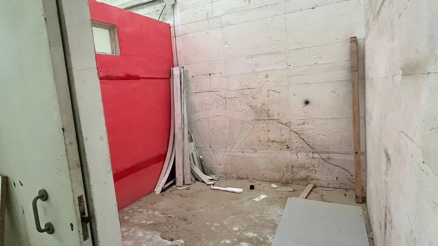 Armazém para Arrendamento em Requeixo, Nossa Senhora de Fátima e Nariz Foto 3