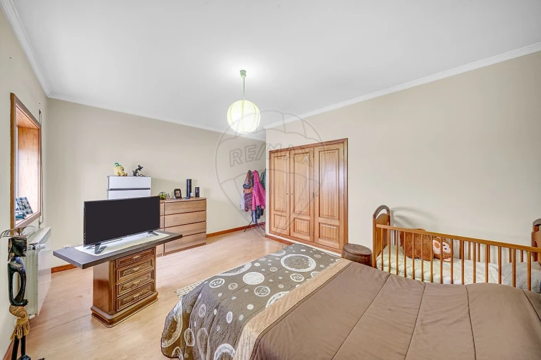 Apartamento T3 para Venda em Oiã Foto 9