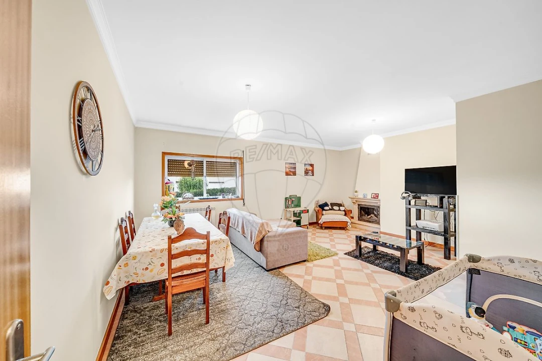 Apartamento T3 para Venda em Oiã Foto 15